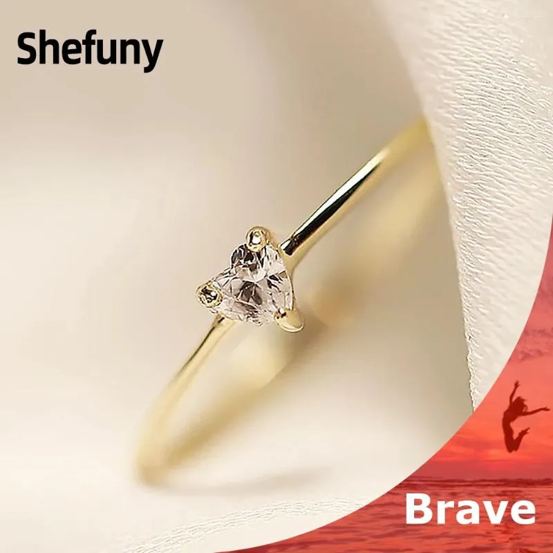 حلقات الكتلة Shefuny 925 Sterling Silver Love Finger Finger Finger Clear Zirconia Heart Flat للنساء