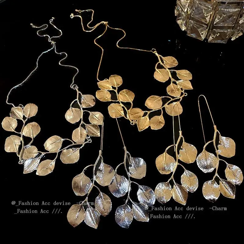 Colar brincos conjunto feminino exagerado delicado folhas de metal conjuntos de jóias na moda jóias vintage clássico brinco pingente requintado