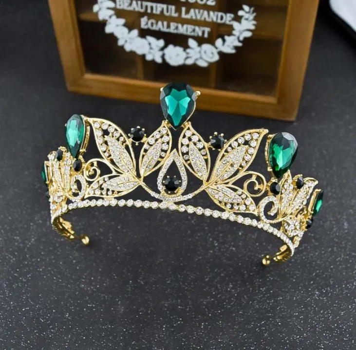 Nieuwe stijl luxe gouden bruidskroon met groen koningsblauw rood zilver kristal bruiloft tiara verkoop hoofddeksels haaraccessoire 2163975