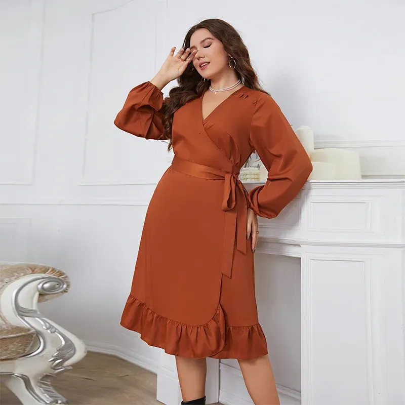 Dames plus size lange swing midi-jurk met lantaarnmouwen, V-hals, omslag, riem, A-lijn, ruches, stropdas, zijgewaad, effen kleur kleding 240202