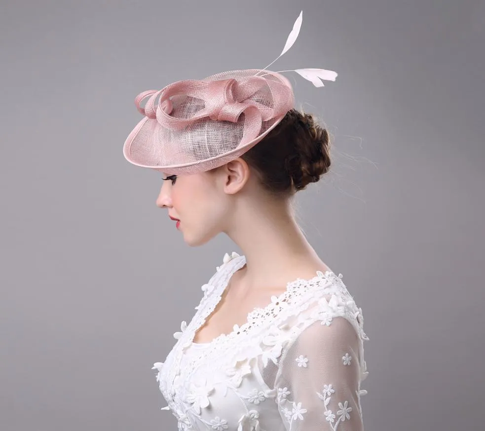 2017 femmes chapeau de mariée lin avec plume dame Chic fascinateur chapeau Cocktail fête de mariage église casque cheveux accessoires 2516739