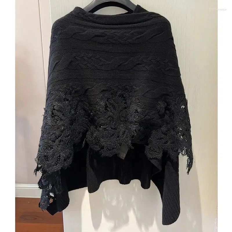 Sciarpe Nero Cashmere Pizzo Ricamo Intrecciato Twist Cape Designer Donna Moda Manica lunga Temperamento Elegante Scialle caldo Inverno 23