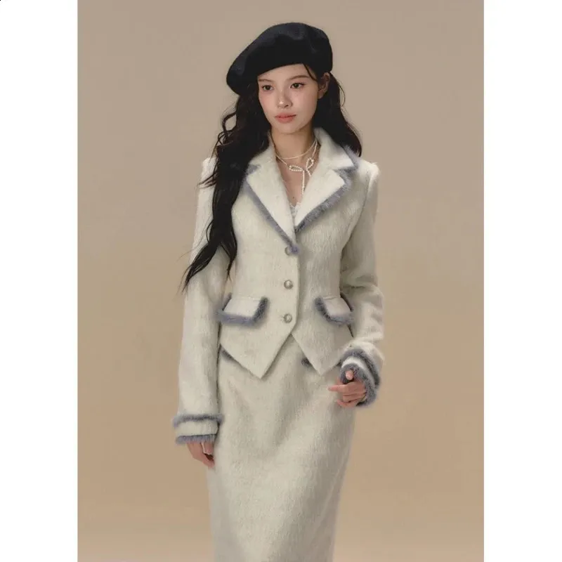 Womens Autumn Small Fragrance Hair Spliced Suit Coat Half Skirt Set Vintage Single Breasted Two Piece 240202