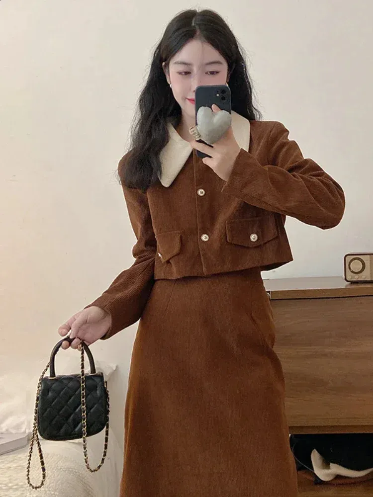French Retro Corduroy Two Piece Set For Women Elegant Autumn Winter Jacket And Half Length Brown Corduroy Skirt Style 240124 From Sellerstore04 22.34 DHgate.Com