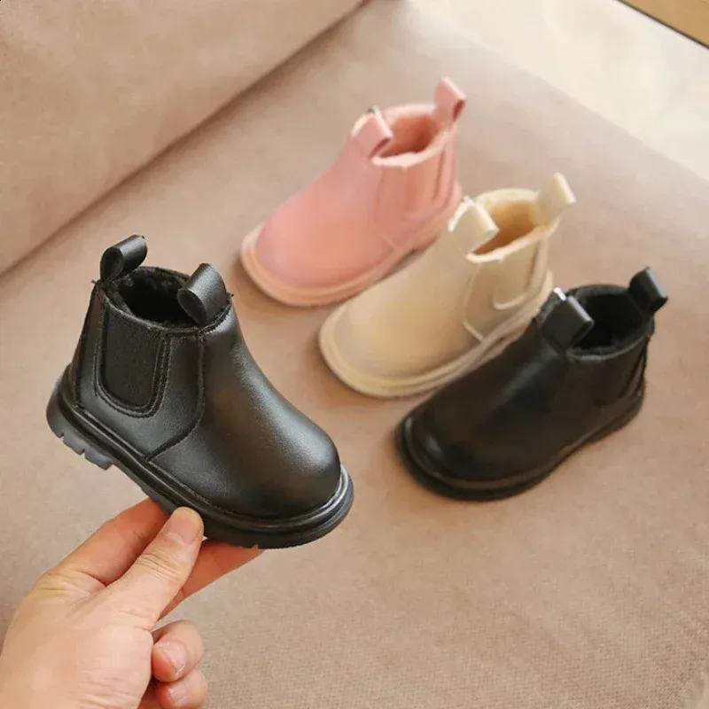 Botas de nieve Vintage para niños 2024, botas de piel con plataforma rosa para niñas, niños, bebés, zapatos de invierno para mantener el calor, talla 15-19 para niños pequeños 240131