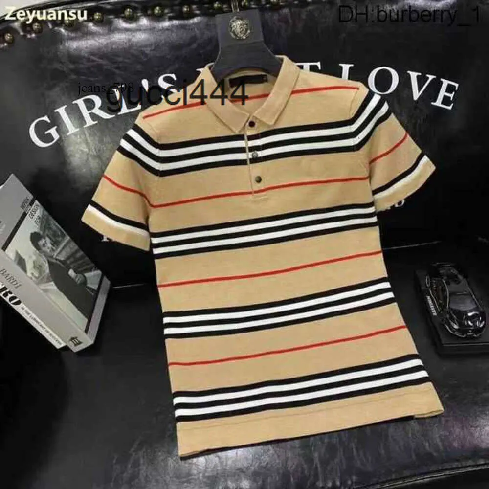 Grandi Burberies Burbreries Burberrries Burberriness Tee S Magliette da uomo Designer Camicia Autunno Bavero Maglione a maniche corte Striscia Colore Moda Marchio 79UO