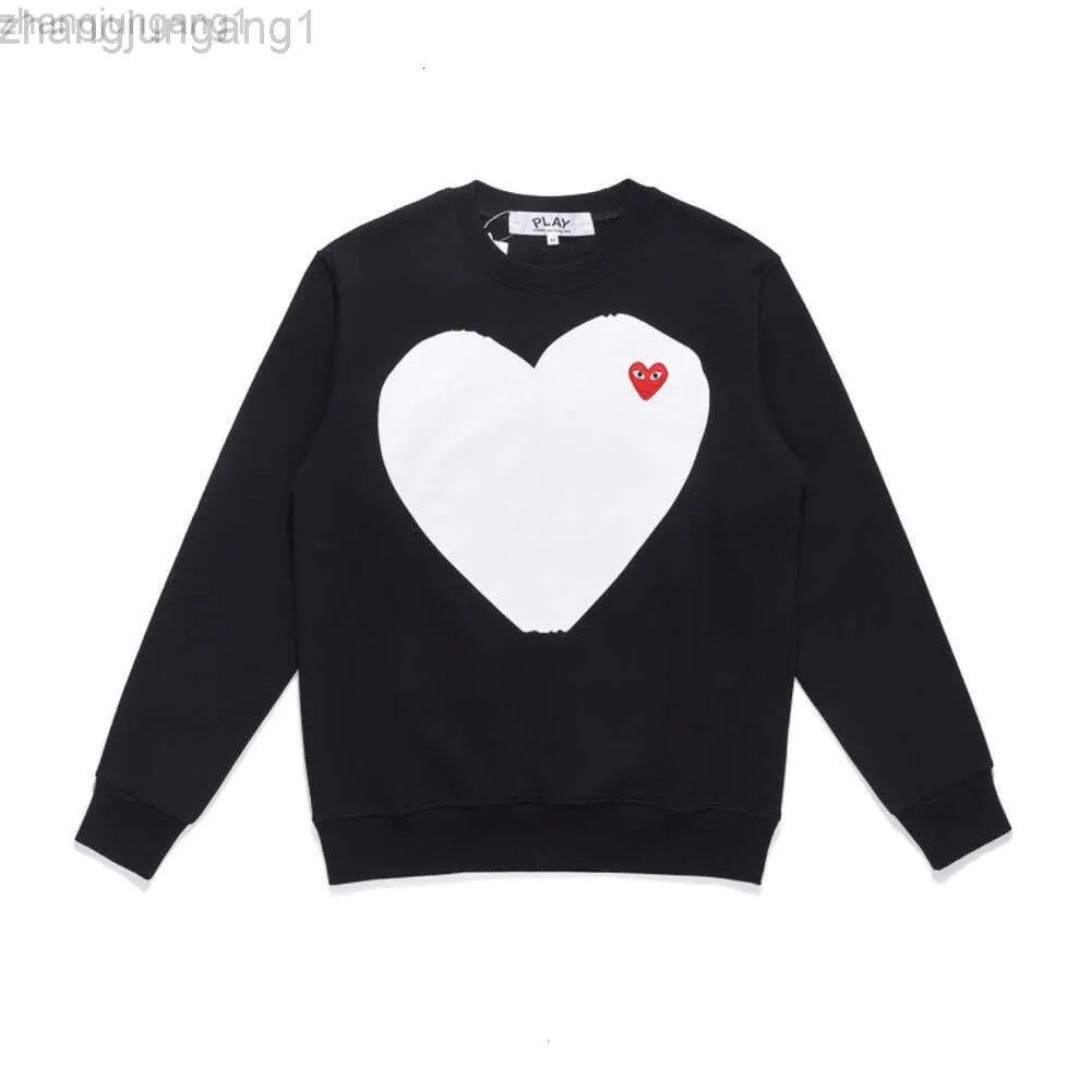 Desginer cdgs t shirt commes des garcons heyplay brzoskwiniowe serce marka Męskie i damskie okrągła szyja koszulka White Heart Long Rleeve Para