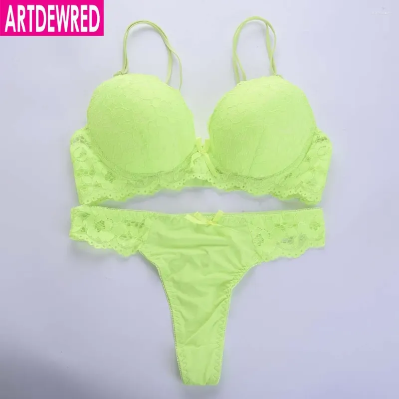 Soutien-gorge Ensembles Artdewred Sexy Fashion Bikini Bra Set sans couture Push Up Plunge Lady Lingerie Femmes Sous-vêtements String 34 36 38 42 CD Cup