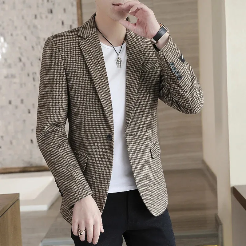 Mens Blazer 가을 슬림 핏 캐주얼 세련된 격자 무늬 정장 재킷 재킷 코트 웨딩 파티 울 플러스 크기 M5XL Blazer Masculino 240201