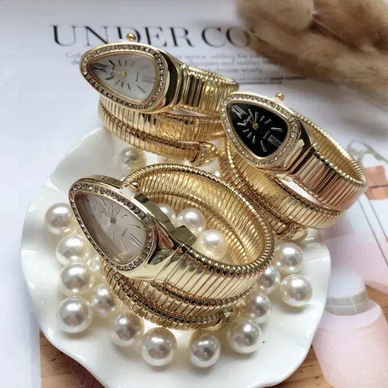 Serpentina quartzo feminino relógio pulseira de aço inoxidável moda ouro senhoras relógios relógio de alta qualidade luxo senhoras relógio de pulso 240118