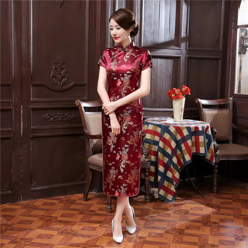 17 colori Cheongsam cinese tradizionale matrimonio Qipao donna ricamo elegante abito diviso floreale femminile aderente 240131