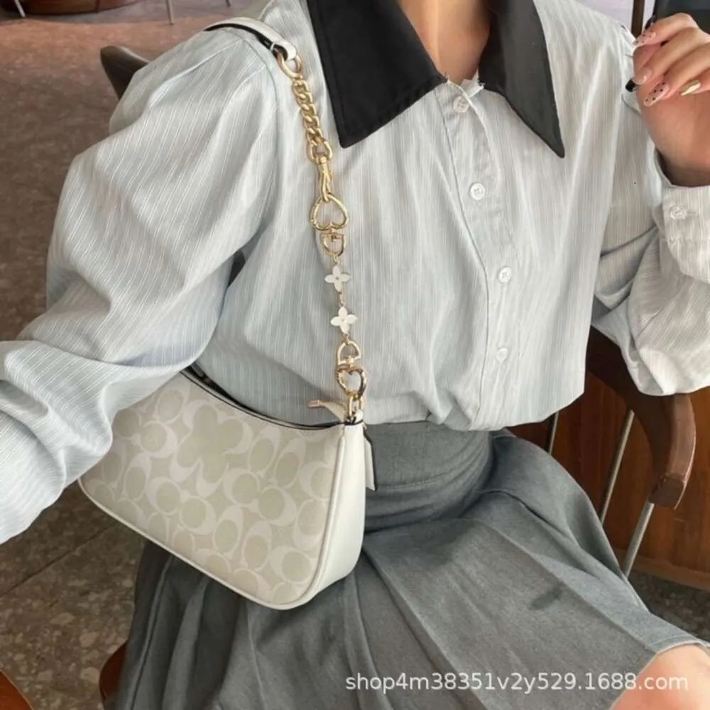 Teri -kedja underarm Bag Single Shoulder Crossbody Handbag Classic White Vintage Patchwork Leather Women S 85% Factory Direct