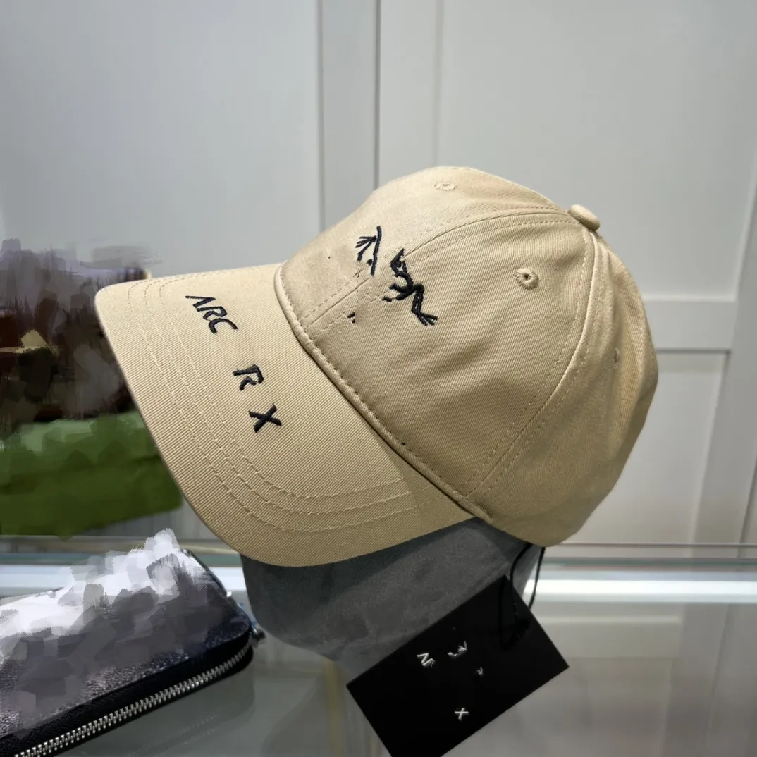 2024 Designer Hüte AAAquality ARC Hut Ball Cap für Herren Frau Mode Caps Sommer Herbst Buchstaben Gestickte Einstellbare Hüte f1