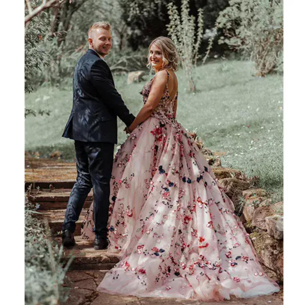 Elegantes Vestidos Nupciales Islámicos: Vestido De Novia De Encaje