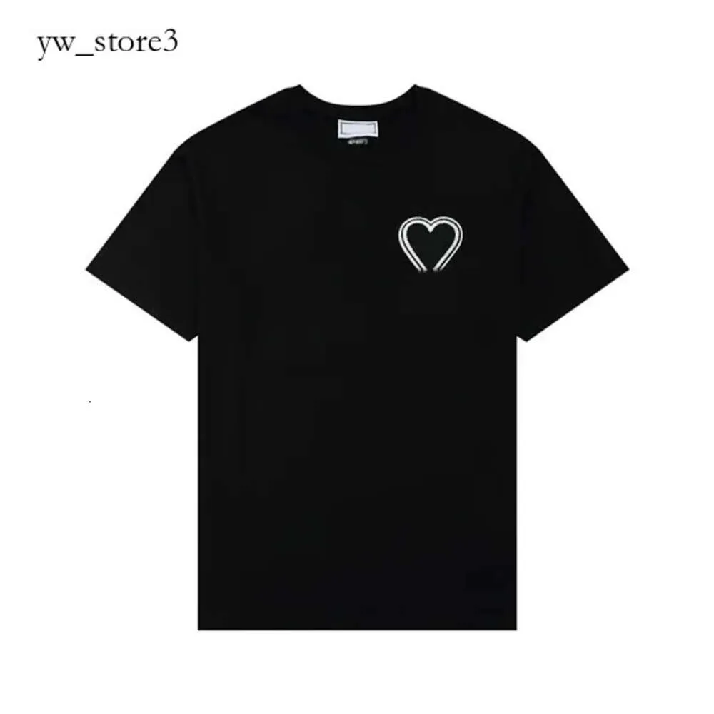 Amis Paris Mens Designer TシャツAmiシャツ刺繍赤いハートソリッドカラー同じ段落の男性と女性のための男性と女性向けの丸い首のショートスリーブTシャツAMI 6945