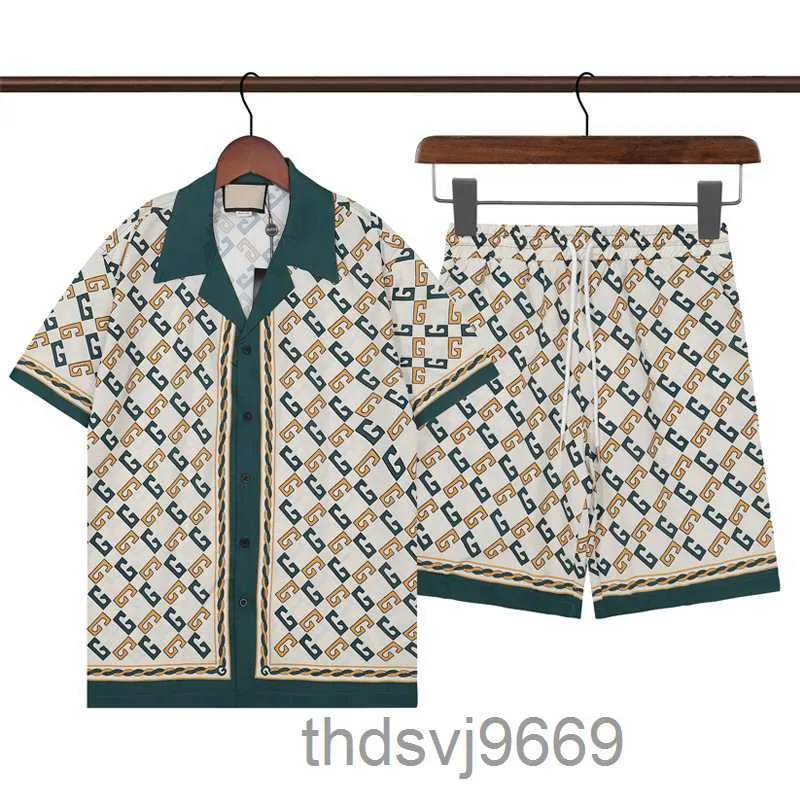 Heren ontwerpers trainingspakset Luxe klassieke mode Hawaiiaanse shirts Trainingspakken Ananasprint Shorts Shirt met korte mouwen 789789 E6KM