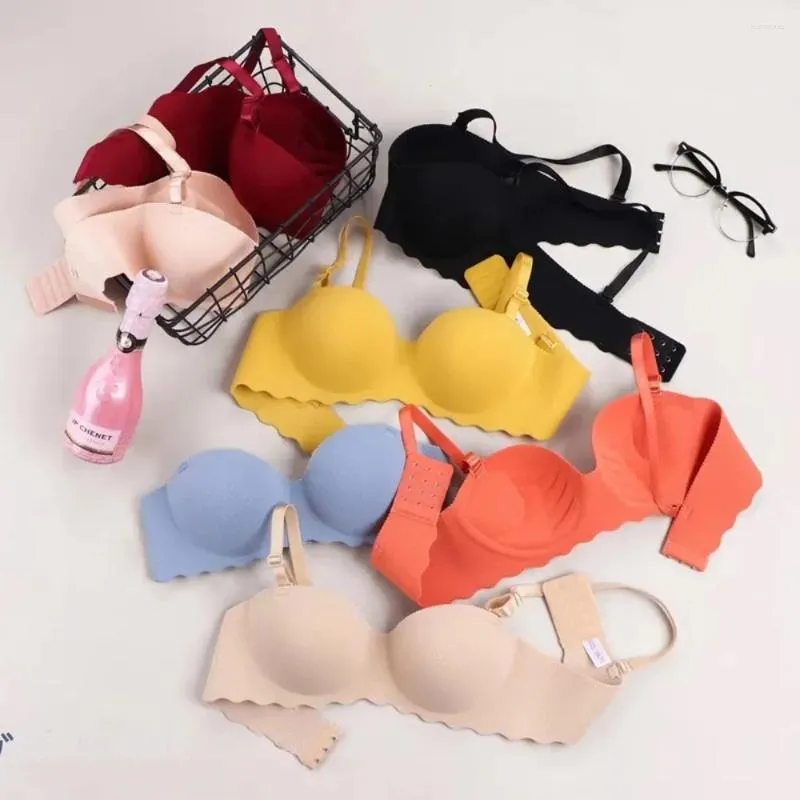 Bras sexig push up sömlösa underkläder för kvinnor fast färg trådlösa underkläder integrerade samla konvertibla remmar Brassiere