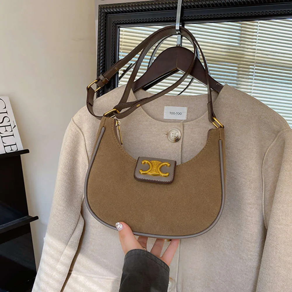 Модная и универсальная сумка через плечо на одно плечо для подмышек, корейская версия, мини-сумка в форме полумесяца, женская сумка высокого класса, прямые продажи с фабрики