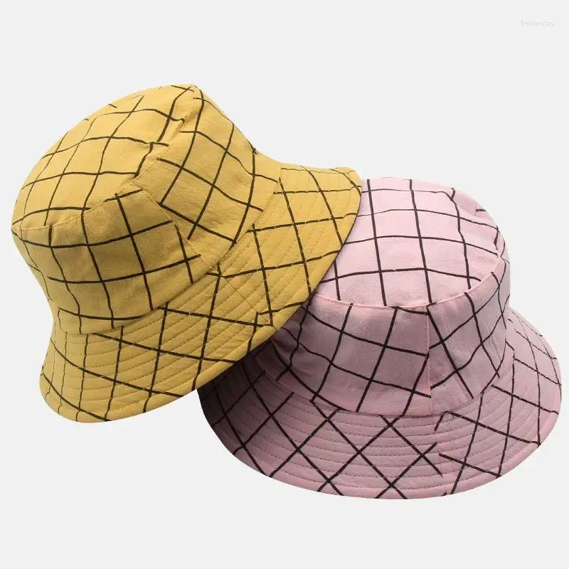 Berets Cotton Plaid Print Bucket Hat Fisherman Outdoor Travel Cap Cap Hats للرجال والنساء 392