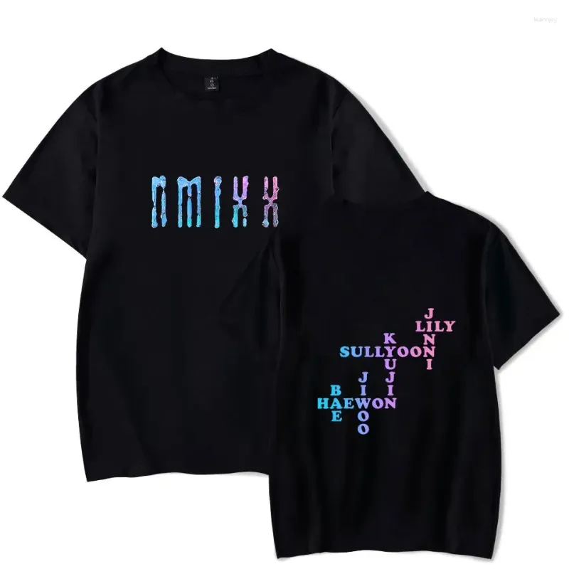 女性のTシャツk- nmixx ablum特大シャツヘーウォンスリルーンベイジュージンサマークルーネック半袖グラフィックティーkpop