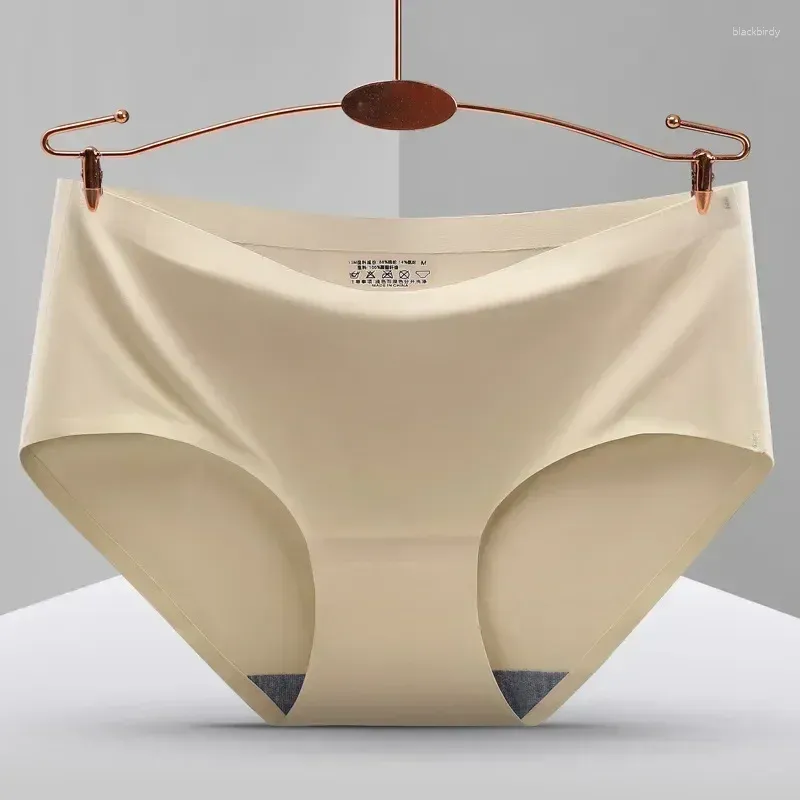 Kadın Panties Katı Ultra Samimi İç çamaşırında İnce Kılavuzlar Nefes Alabilir Buz İpek İçecekleri Kadınlar İçin Renk 3 PCS