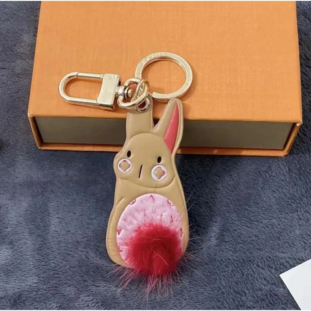 3style New Designer Keychain Rabbit and Panda Plush Cute Ladies' Bag Men's Car Key High-grade Creative Pendant louiselies vittonlies