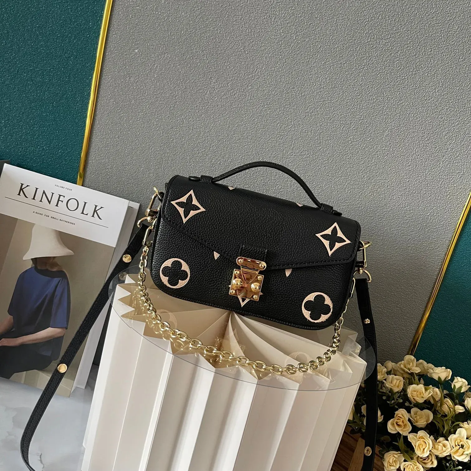 2024 Projektanci Pochette Bag Mężczyźni Kobiet torebki torby Messenger Torby skórzane Metis Eleganckie damskie ramię Crossbody Bag East West M46279