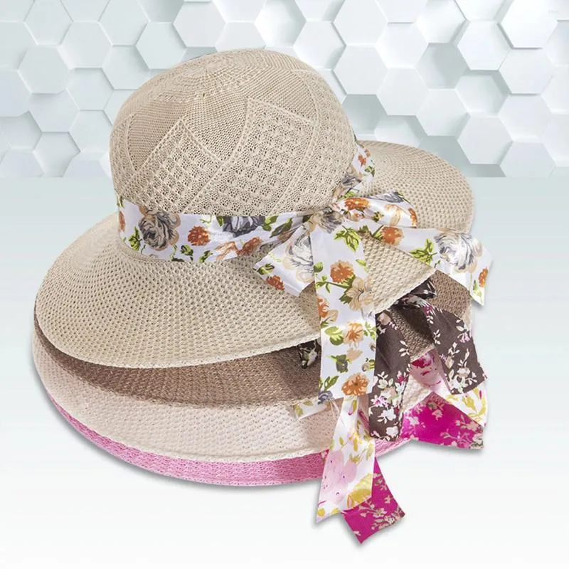 Berets Women Wide Brim Straw Hat UV Protection Foldable Solid Color Ultra-light For Summer Spring Fall Beach D88