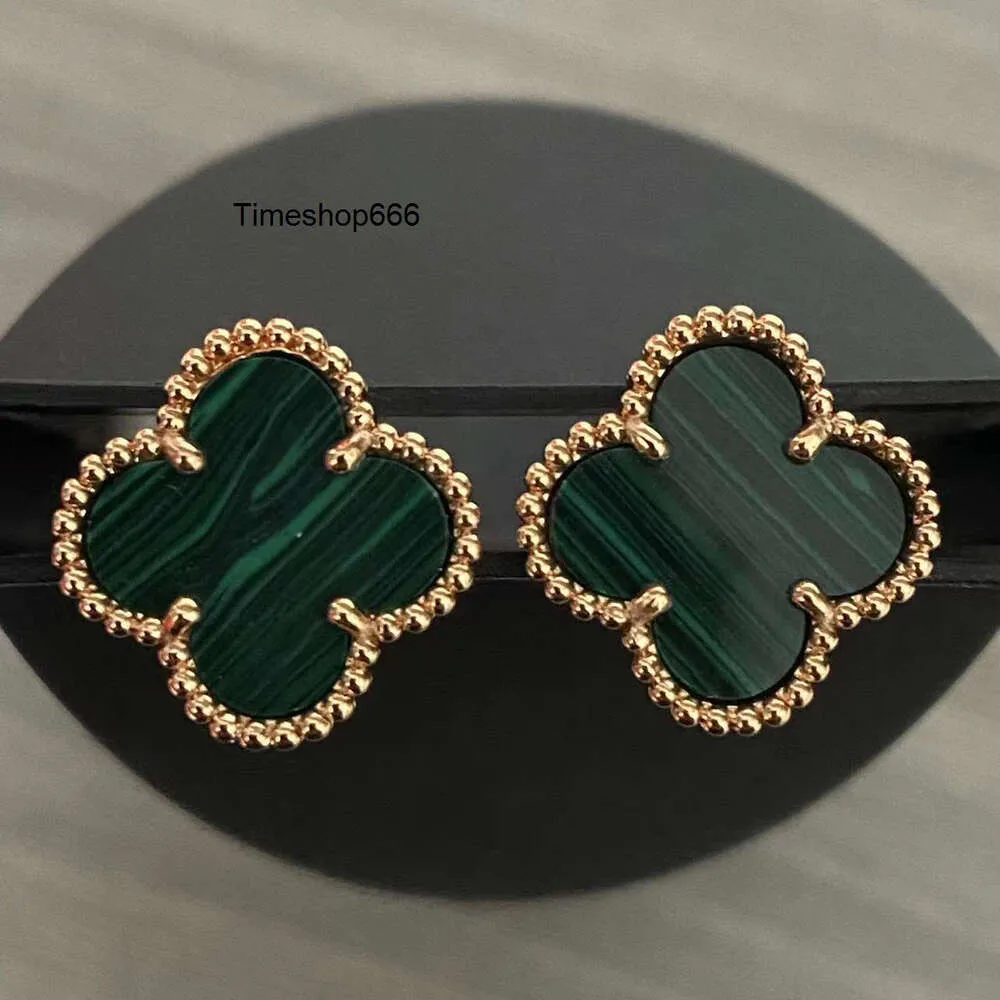 2024Designer Clover Studs Küpe Vintage Dört Yaprak Yonca Tahvil Saplama Küpe Geri Peart Pearl Paslanmaz Çelik Altın Saplamalar Kadınlar İçin Akik Düğün Takı Hediyesi