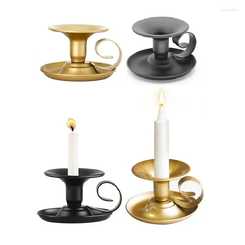 Titulares de velas 2pcs Retro Ferro Simples Taper Castiçal Base Titular Suporte de Vela com Alça Festa Casamento Mesa de Natal Casa