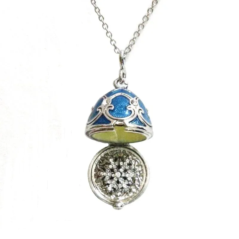 Pendentif Œuf Fabergé Style - Vert Et Blanc, Cristaux, Chaîne Or 50cm - Bijou Élégant
