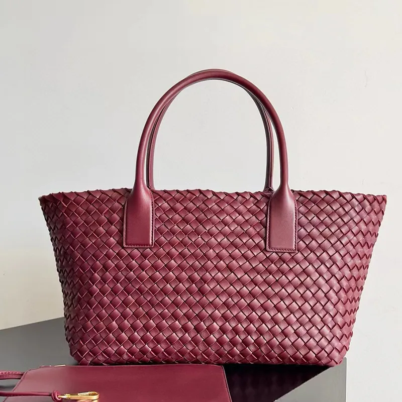 Diseñador de moda bolsos de hombro tejidos bolso hobo intrecciato totalizador hobo tejido bolso de compras cuero genuino mujer dama rojo embrague espejo de calidad superior