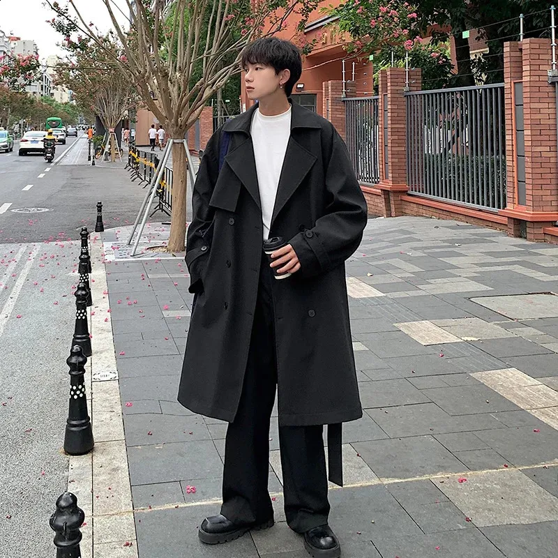 ストリートウェアスプリングトレンチ韓国人男性ファッションオーバーコート男性の長いウインドブレーカーストリートウェアメンズウーマンズコートルーズ衣類240122