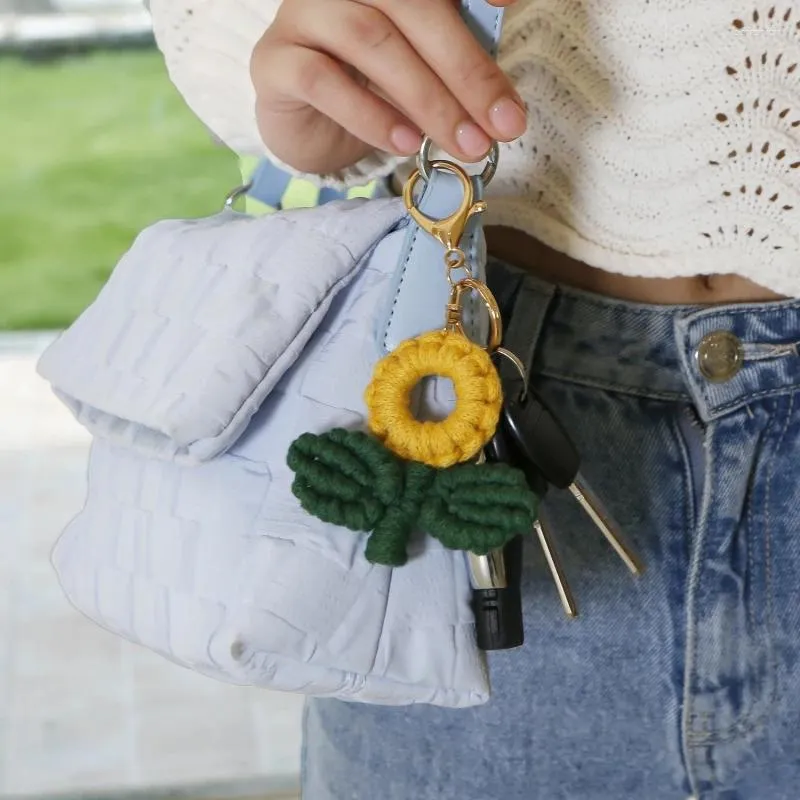 Keychains Creative Sunflower Flower Keychain Backpack Bags Metal Buckle Hangings For Women Bohemian Hand Woven Color Blocking