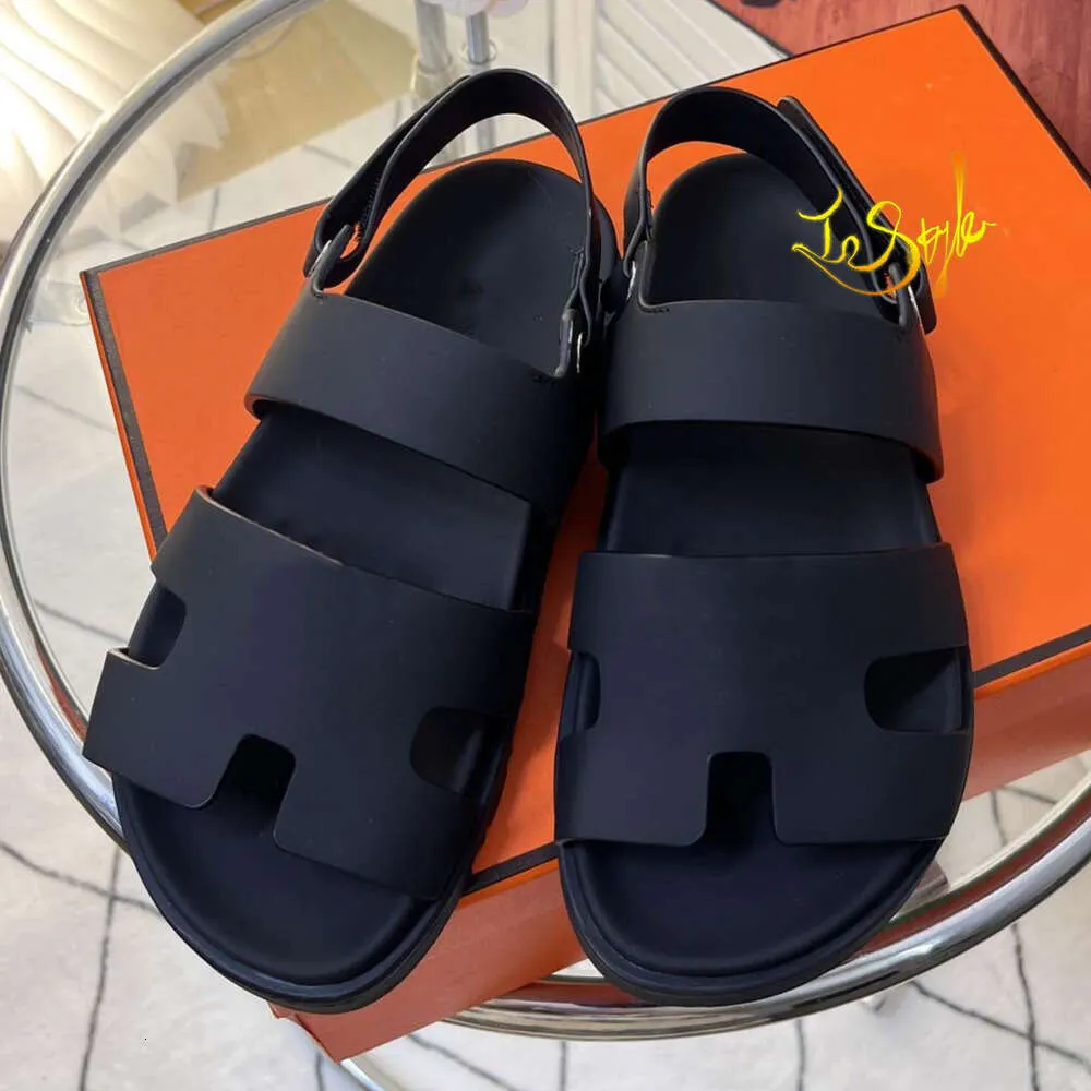 【2plan】Lobby Slider Leather Slippers DHgate.com:Summer Leather Slides, Luxury Casual Slippers for