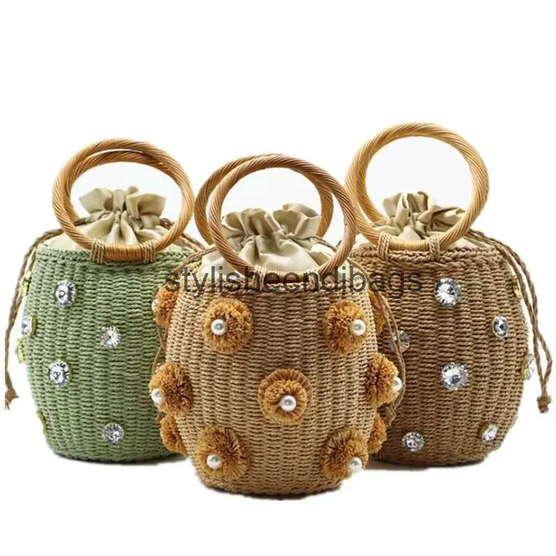 Totes Fashion Flower Pearls Rattan Buckets Bag For Women Luxury Design Diamonds Wicker Woven Handbags Summer Beach STACH STORT TOTEH24217