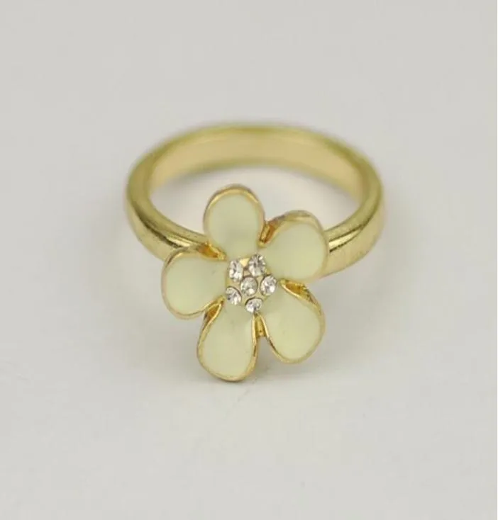 Fashion accessories18K gold platedsmall flower daisy punk mini midi ring jewelry for women men gift3823126