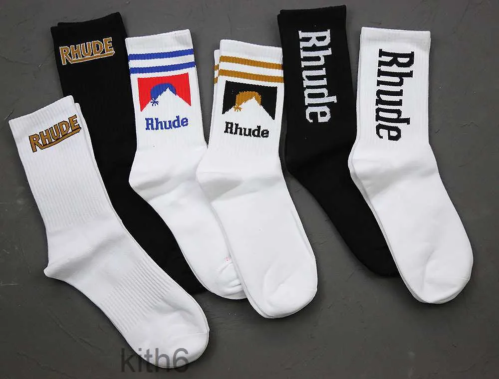 Rhude Chaussettes Hommes Calcetines Femmes Designer Luxe Haute Qualité Pur Coton Confort Marque Représentant Désodorisation Absorber La Sueur Laisser entrer l'air Bas Noir 25RB