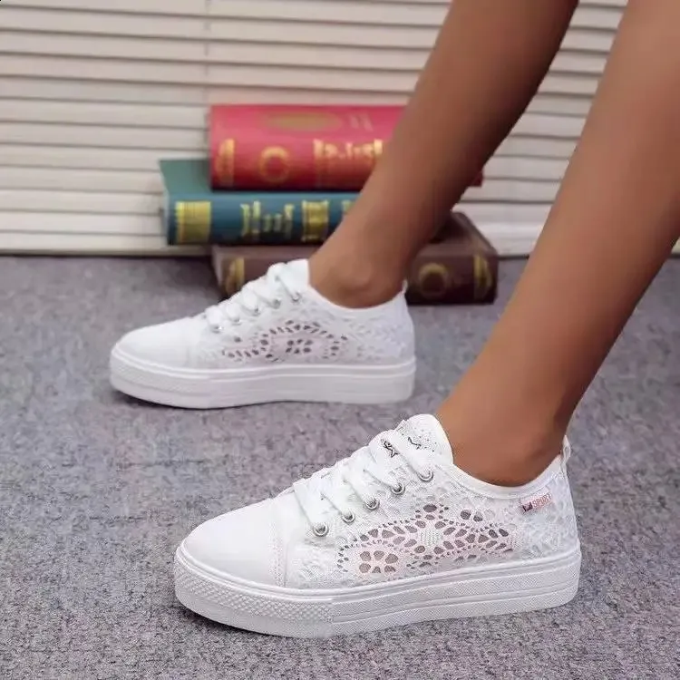 Women Shoes Fashion Summer Casual White Shoes Cutouts Lace Canvas Hollow Breathable Platform Flat Shoes Woman Sneakers 240126