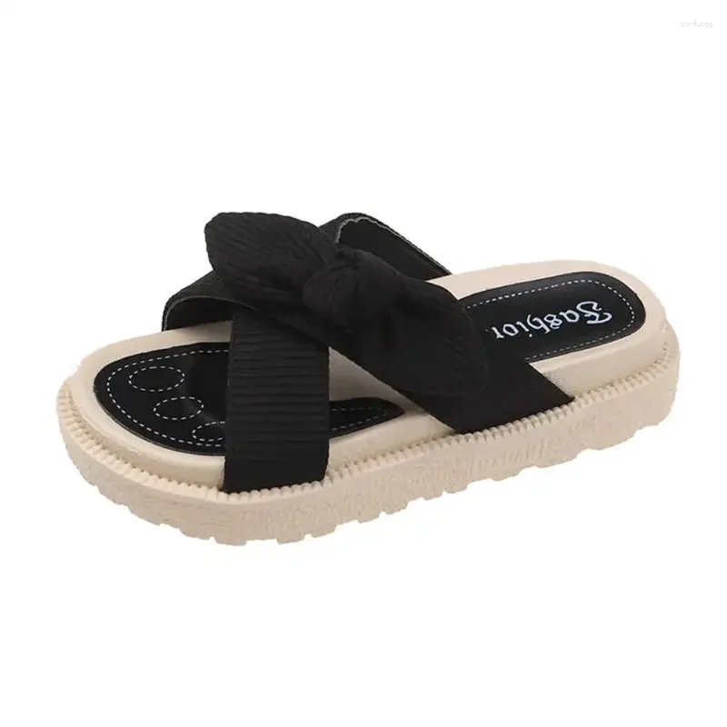 Pantoufles salle de bain lit baskets noires pour femmes chaussures sandales plates sport luxe Sneacker Skor Bity vacances