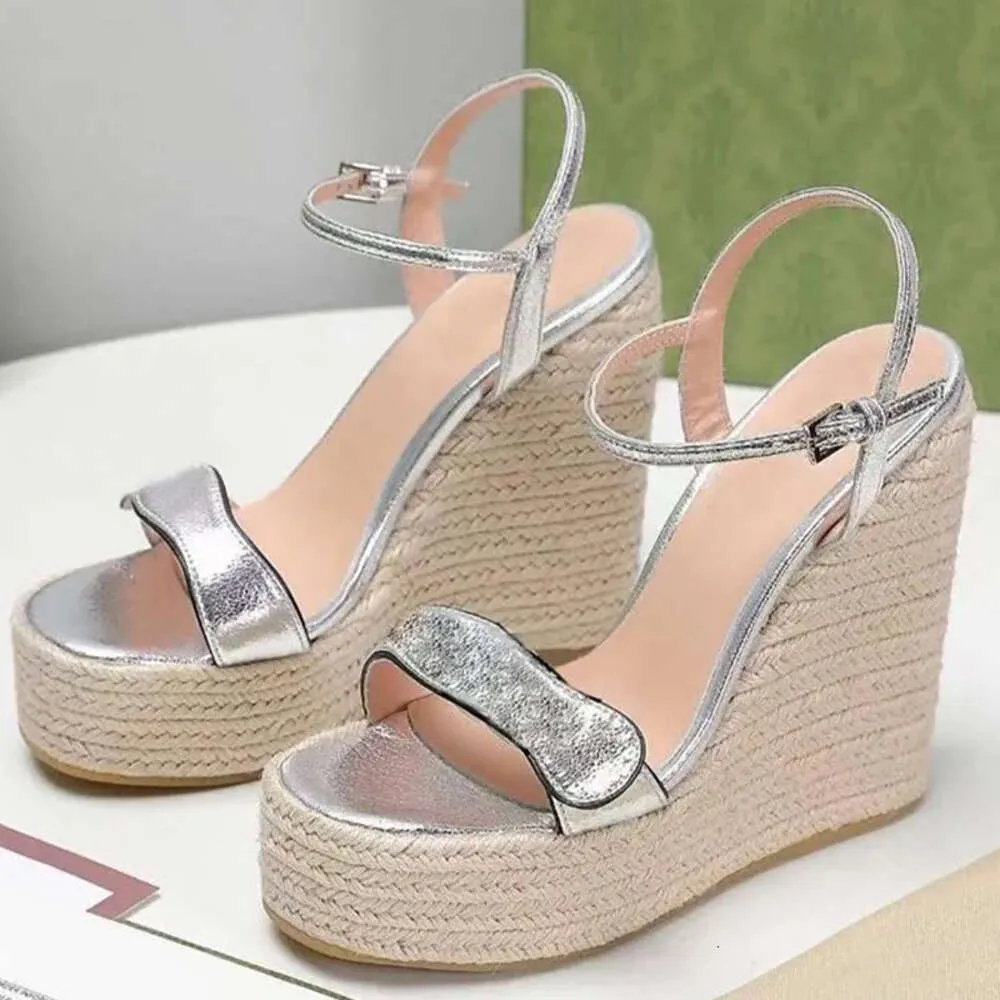 Sandali con zeppa firmati Sandali con zeppa in pelle da donna con plateau espadrillas Tacchi alti 8 cm 13 cm Sandali con cinturino alla caviglia regolabile da spiaggia estiva Scarpe da sposa con scatola 291