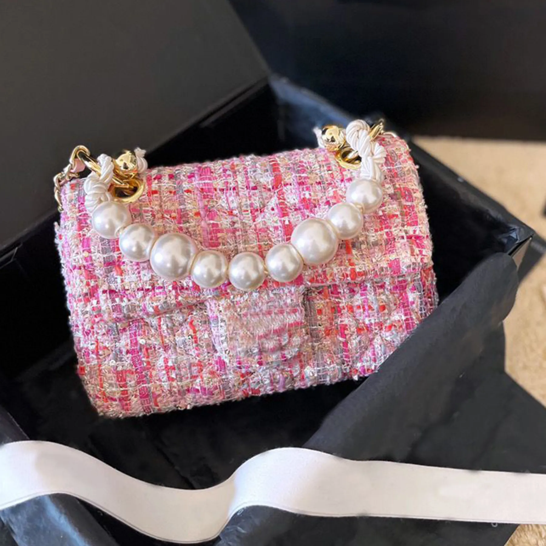 Kvinnor Coco Pearl Handle Handbag Luxury Designer Tweed Pärlor Tote Black Pink Classic Diagonal Stripes quiltade kedjor Flaffla axelväska handväska