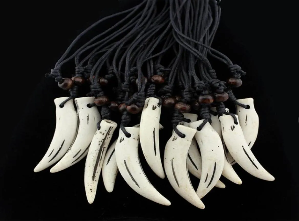 12 PCS Tribal Style Imitation Yak Bone Carving fake Wolf Tooth Amulet Pendant Wood Beads Necklace Whole MN1095652546