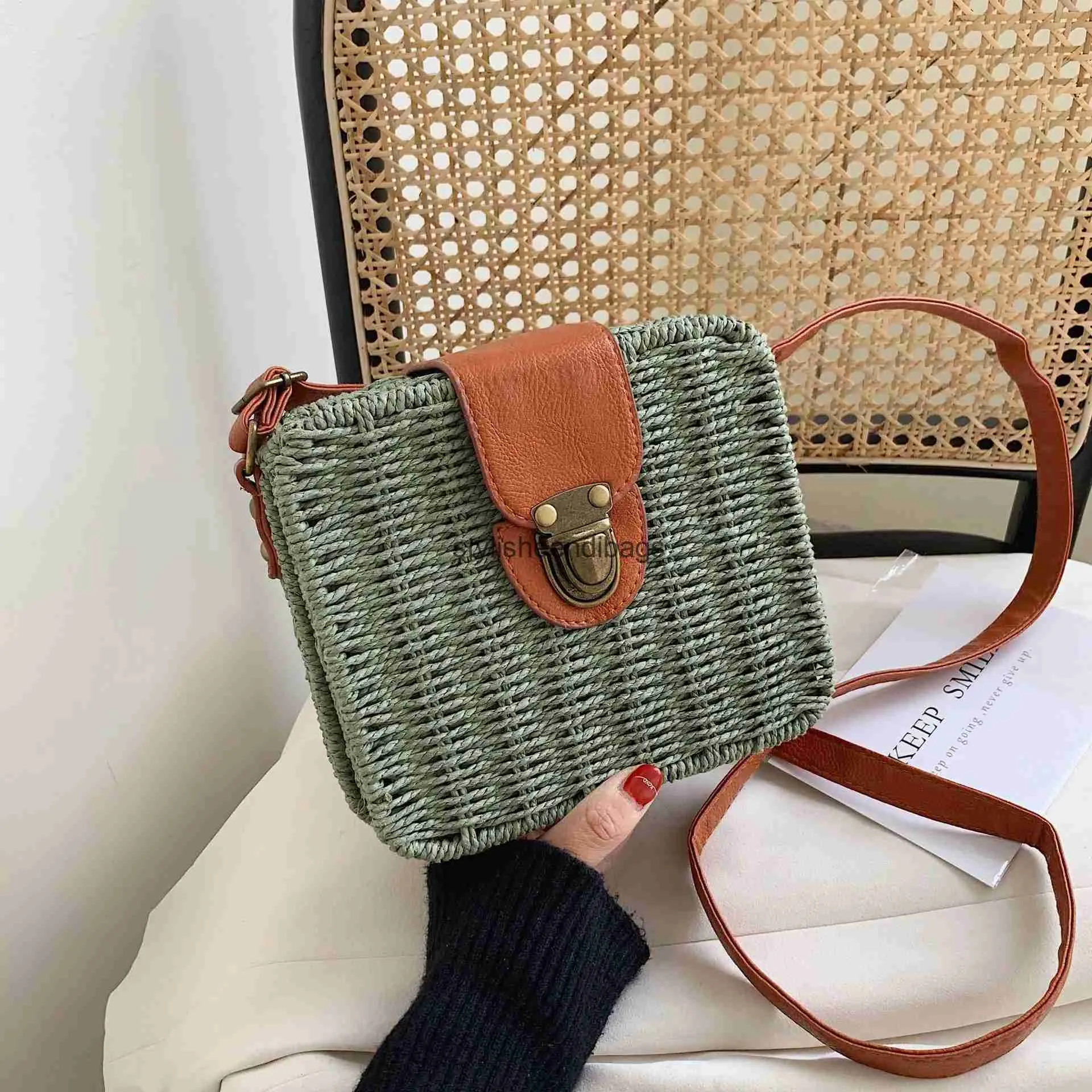 Shoulder Bags Summer Rattan Straw Bag For Women Woven Handmade Shoulder Bag Small Round Bag Vacation Seasid Beach Bag Shopping Purse bolsaH24219