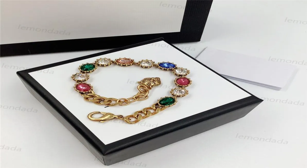 Bracciale con ciondoli strass colorati Testa di tigre Pendenti Bracciali Lettera Designer Regali di compleanno per le donne Moda Ornamenti a mano9751768