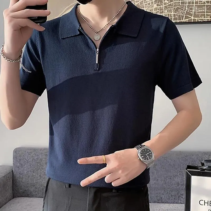 남성용 폴로 캐주얼 한 단색 남성 폴로 셔츠 짧은 슬리브 지퍼 칼라 티셔츠 남자 여름 패션 슬림 핏 풀오버 탑