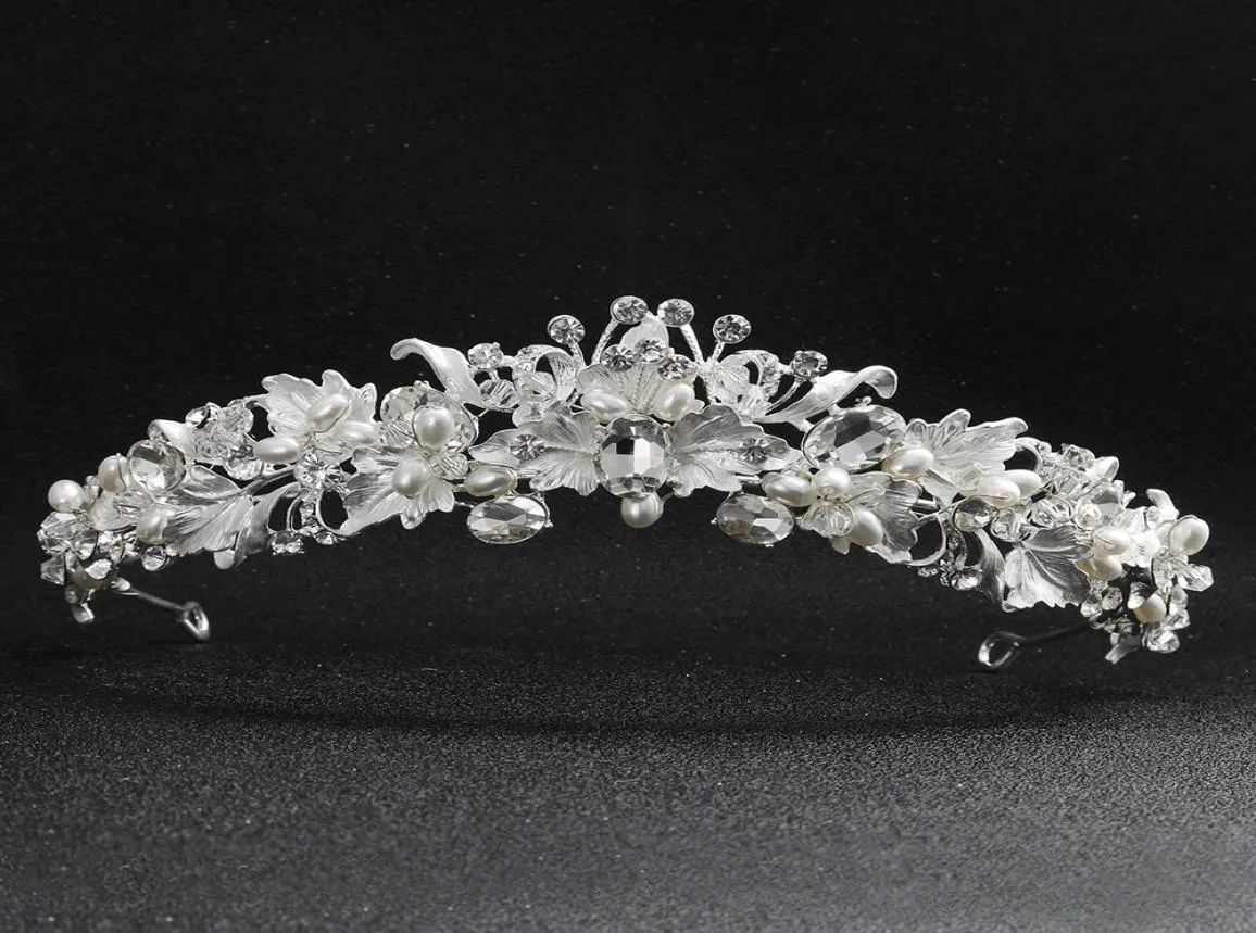 Nyaste vackra blommor strasslegering tiaras och kronor bröllop hårtillbehör brudhuvudstycke för kvinnor JCI0754081299