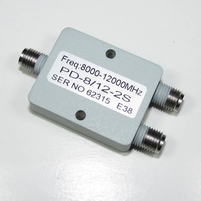 PD-8/12-2S 8-12 GHz 8000-12000 MHz Wave Band RF Mikrofalowa SMA jeden podzielony dwa dzielnik mocy 20 W