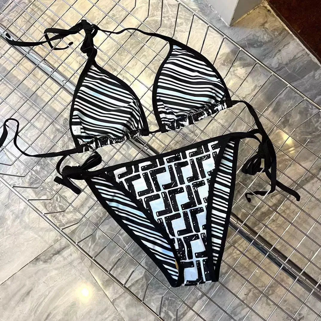 Designer kvinnors badkläder sexig monogram tryck ett stycke badkläder glamorös bikini strand bär en mängd färgstilar