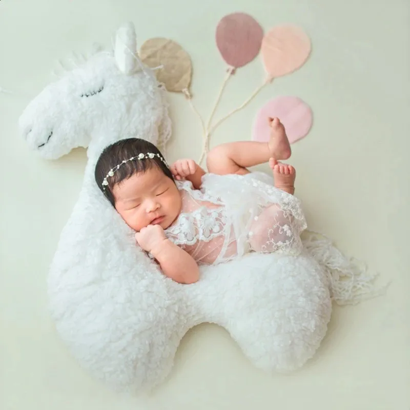 Born Pography Puntelli in posa Baby Poshoot Cute Horse Doll Giocattolo animale Neonati Po Accessori il tiro 240130